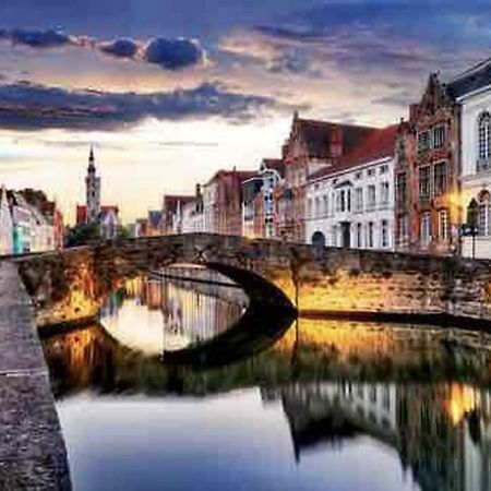 Groot appartement nabij Brugge met eigen badkamer! Damme Buitenkant foto